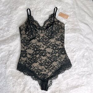 Popilush Lace Shapewear bodysuit * NWT *